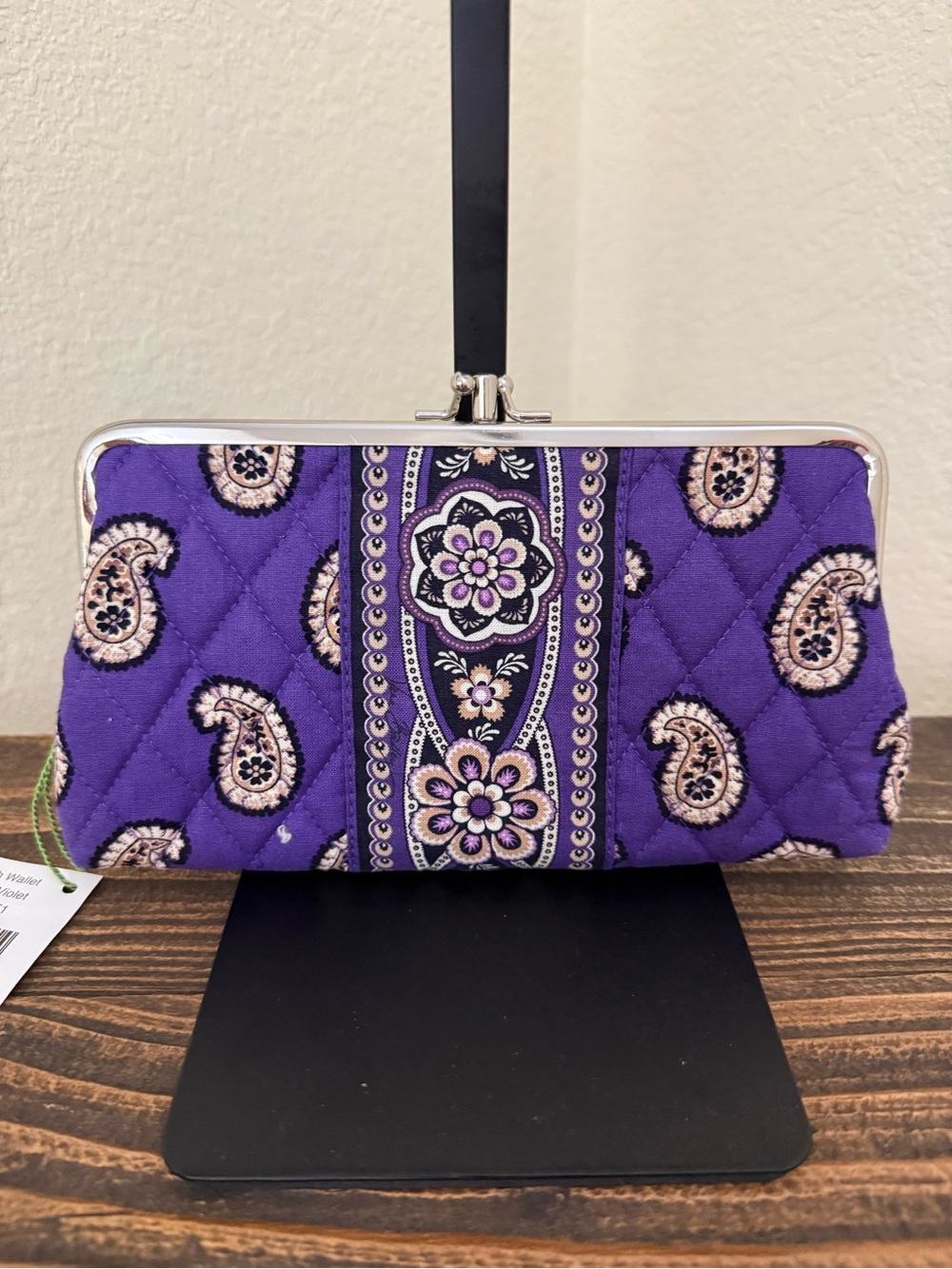 Vera Bradley Vintage Kisslock Clutch Wallet | NWT | Retired Purple Paisley Print - Picture 3 of 8